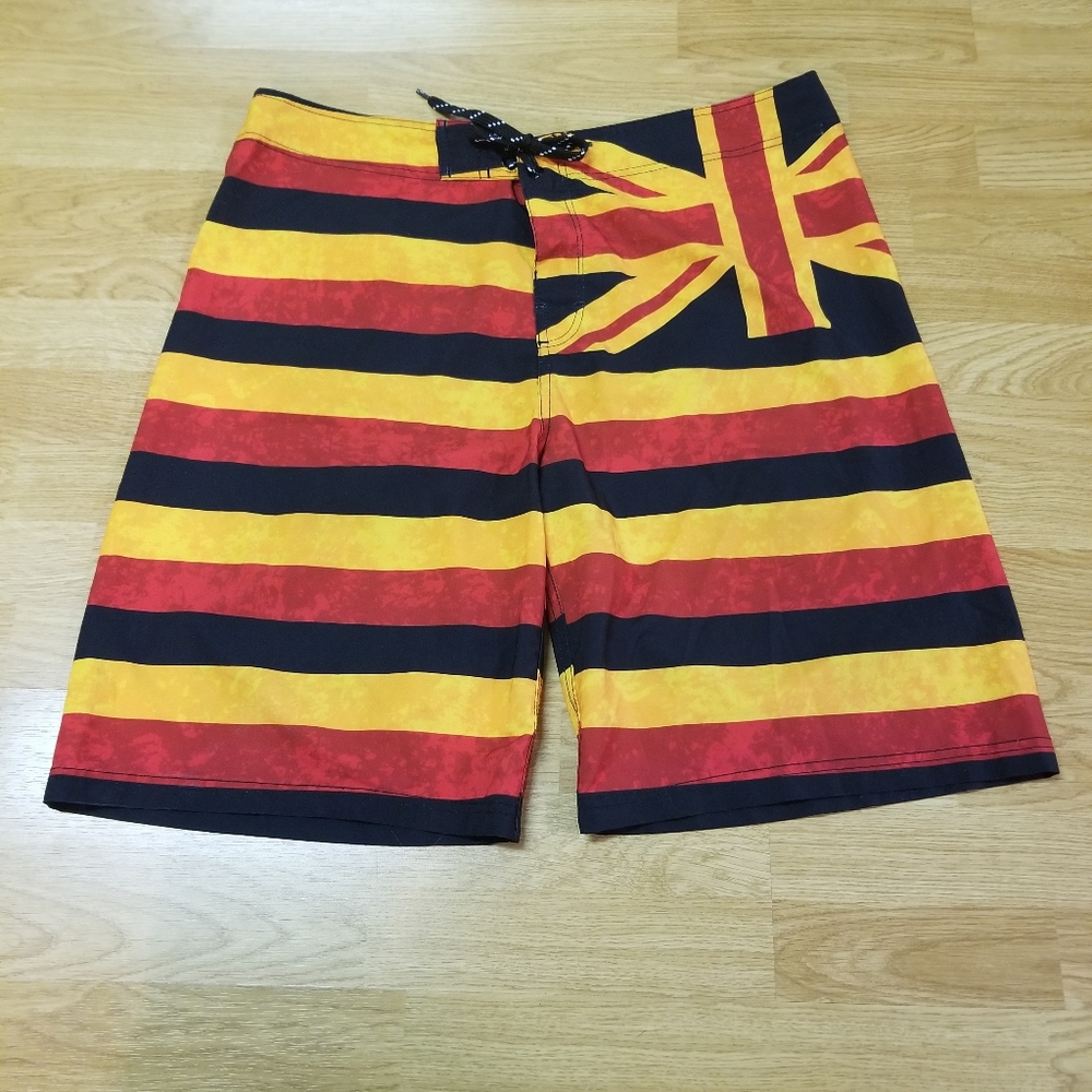 Surfboard shorts